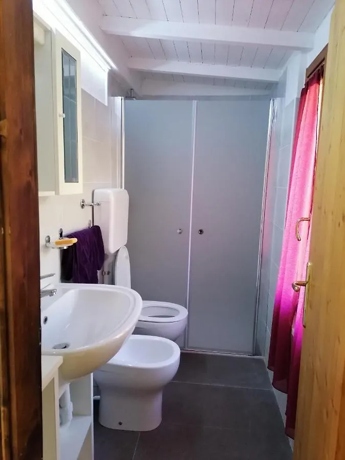 Holiday home Casetta Delle Olive Tremosine